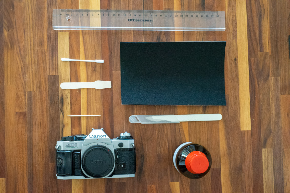 How to replace the light seals of the Canon AE1 Program 35milly