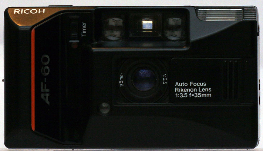 Klassiker im Fokus: Ein genauer Blick auf die Ricoh AF-60 / AF-606 Kamera