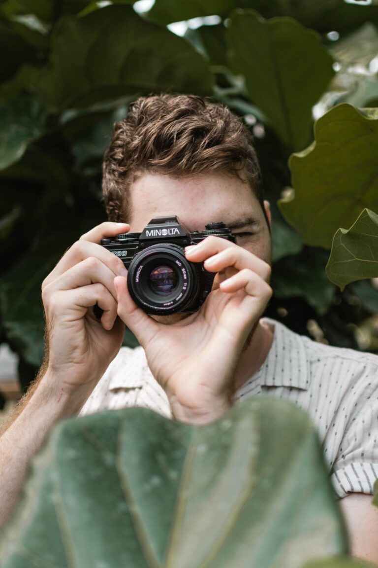 What Battery does the Minolta X700 use? (Everything you need to know