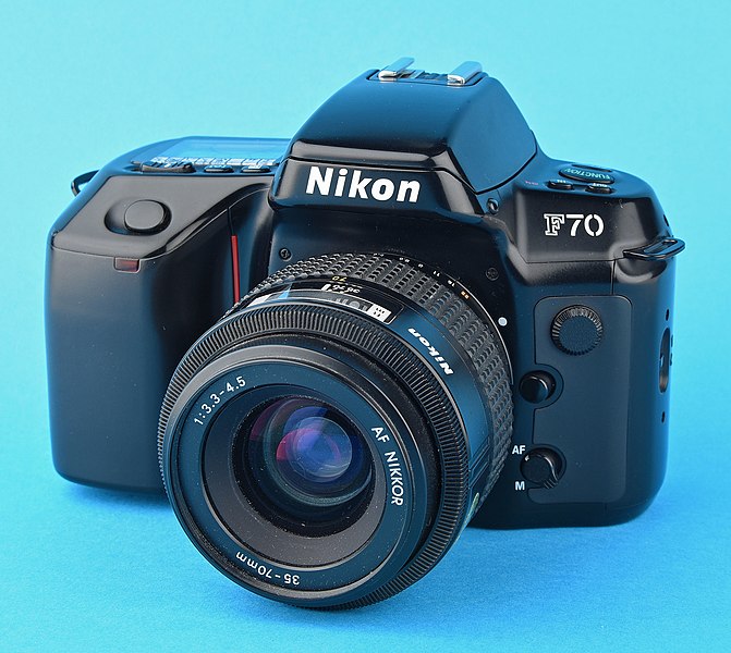 An In-depth Analysis of the Nikon F70: Understanding Its Features and Capabilities